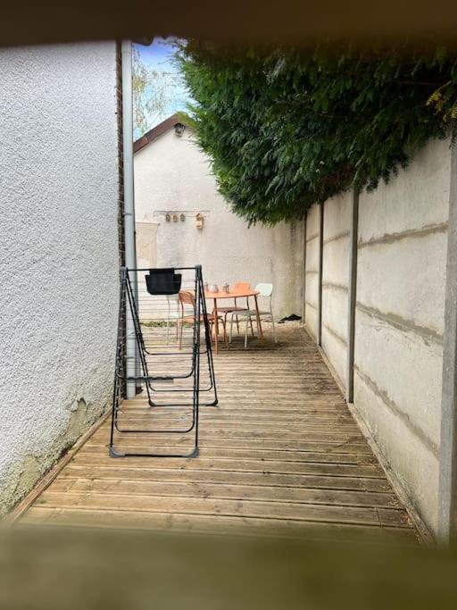 La Jolie Petite Maison Saint-André-les-Vergers Eksteriør billede